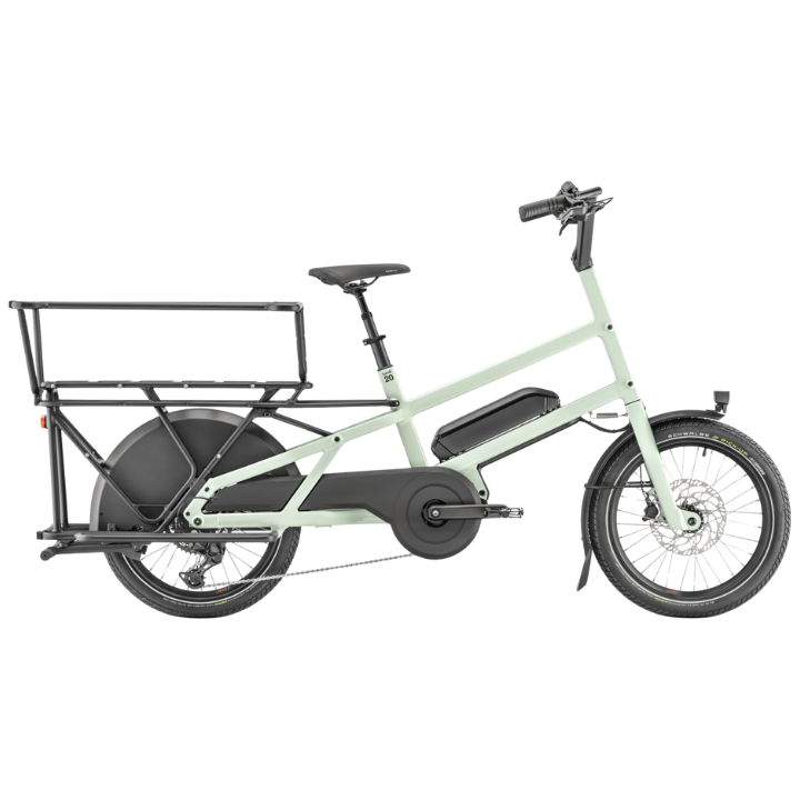 MOUSTACHE lundi 20 cargo 1