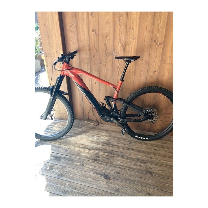 MOUSTACHE GAME 7 -  2024 - PARC DE LOCATION