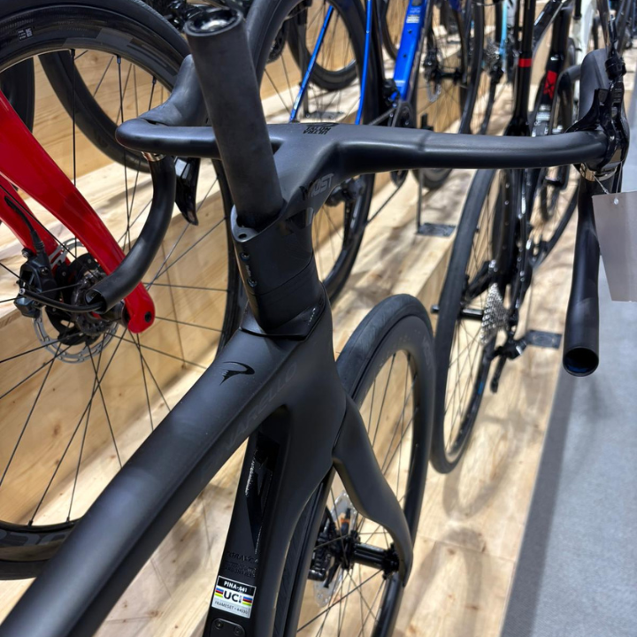 Pinarello F7 Disc Ultegra Di2 – Taille 51.5 – Promo exceptionnelle