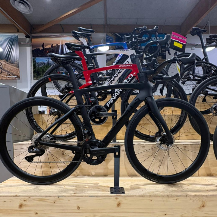 PINARELLO F7 disc/ ultegra di2 - ultrafast 45- Taille 51.5