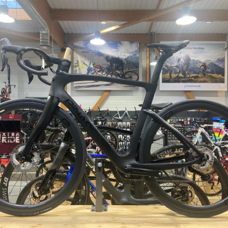 PINARELLO BIKE F7 DISC ULT DI2 RAZOR - noir- Taille 56