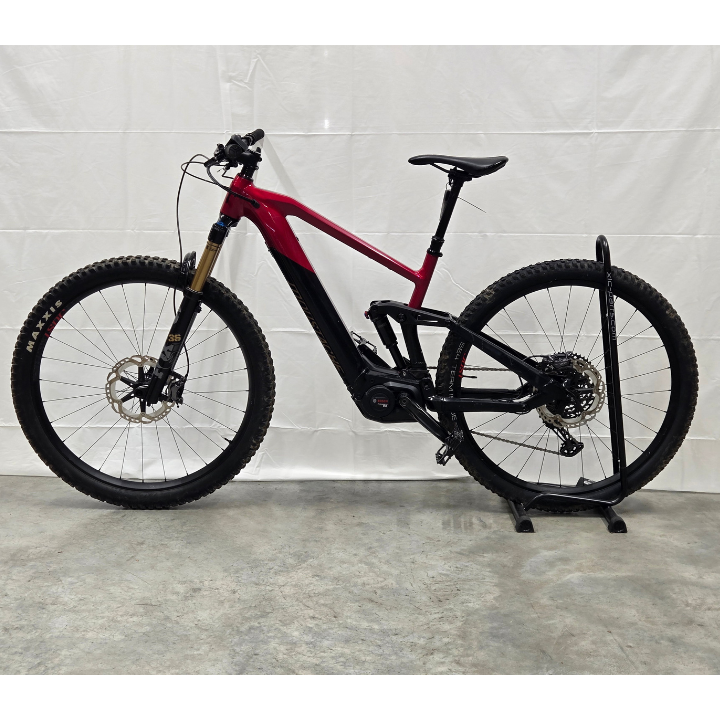 Moustache Trail 8 -Taille M - OCCASION