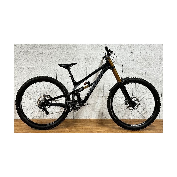 PIVOT vtt DH Phoenix XT carbone - taille L - OCCASION