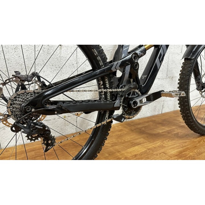 PIVOT vtt DH Phoenix XT carbone - taille L - OCCASION