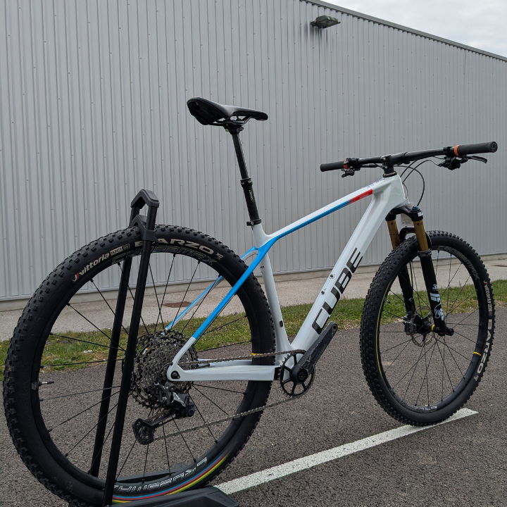 Cube Phenix Teamline occasion 2024 taille M | dVélos Annecy