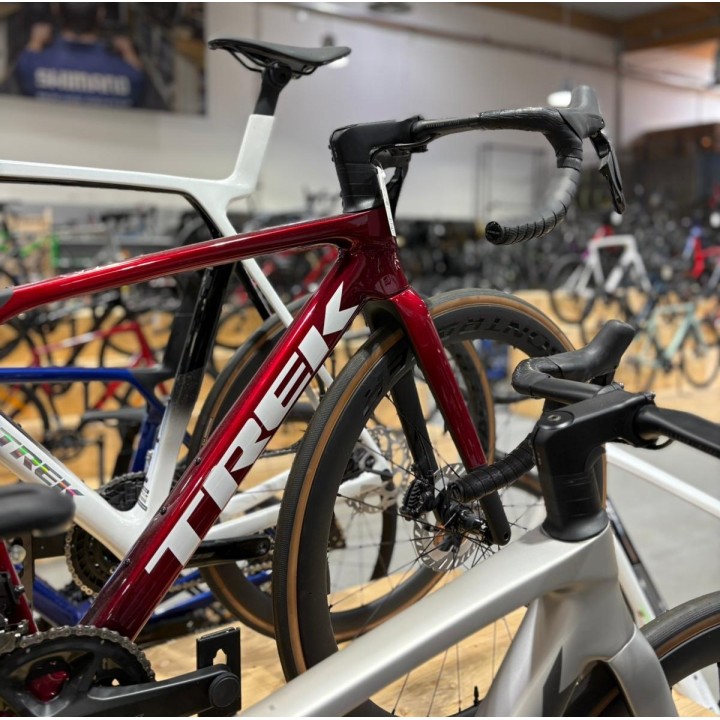TREK Madone SL 7 - 8ème génération | Dvélos