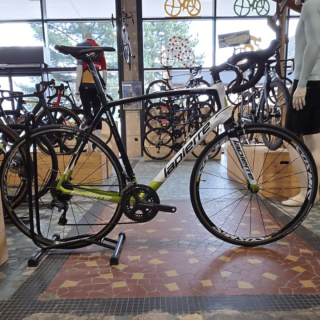 Lapierre Sensium 400 d’occasion (58) – Vélo route carbone Ultegra 11V